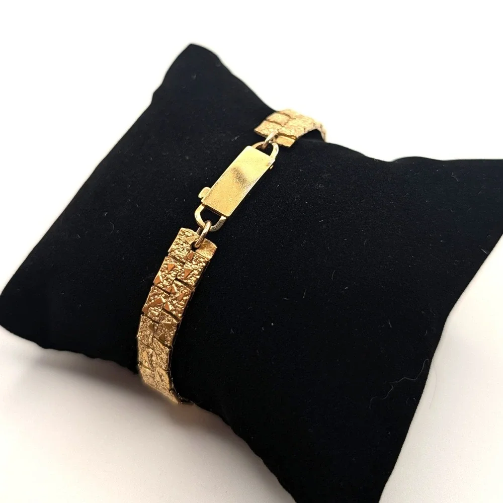 Vintage Unsigned Gold Tone Textured Link Bracelet Nugget Bark Style 6.75